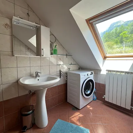 Nastanitev v družini And Tajcr Bovec