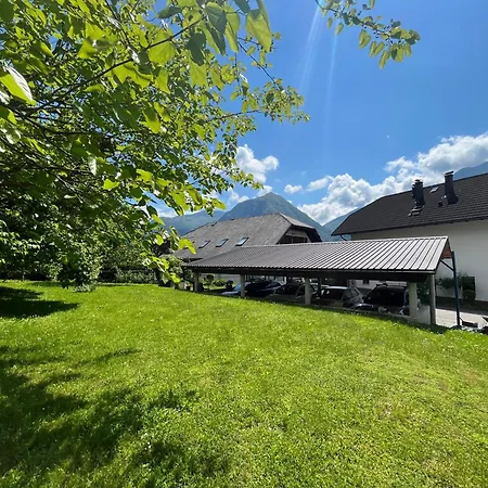 Homestay And Tajcr Bovec