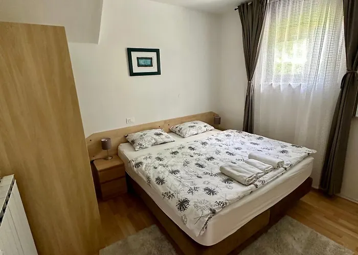 And Tajcr Privat bolig Bovec