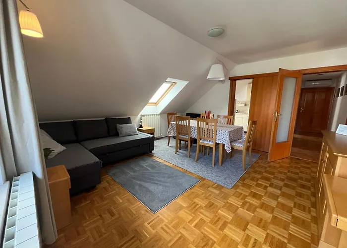 Privat bolig And Tajcr *